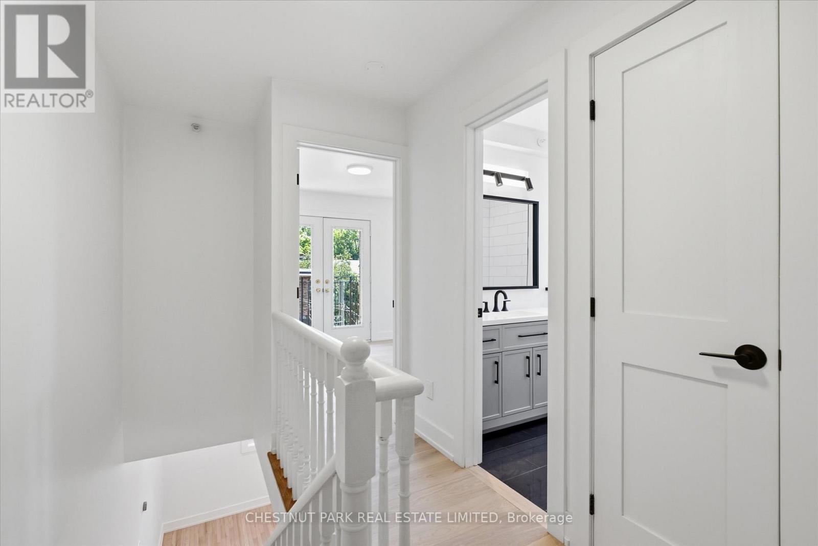 1 Agnes Lane, Toronto, Ontario  M4L 3Z3 - Photo 21 - E13508398