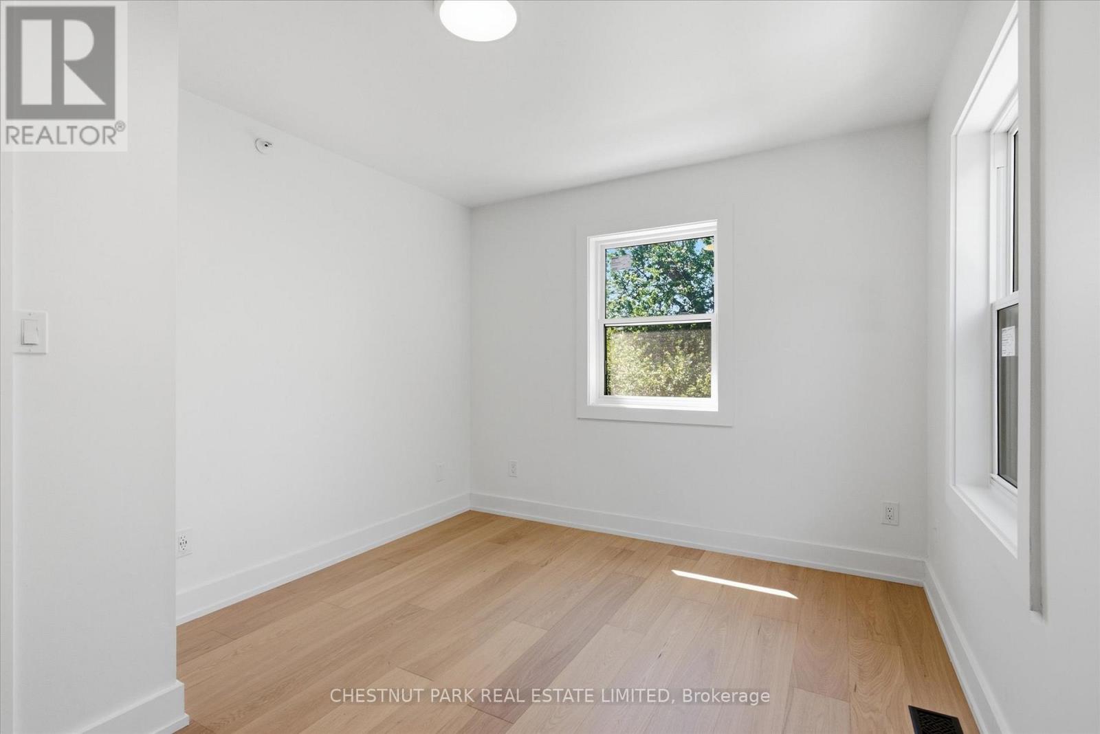 1 Agnes Lane, Toronto, Ontario  M4L 3Z3 - Photo 27 - E13508398