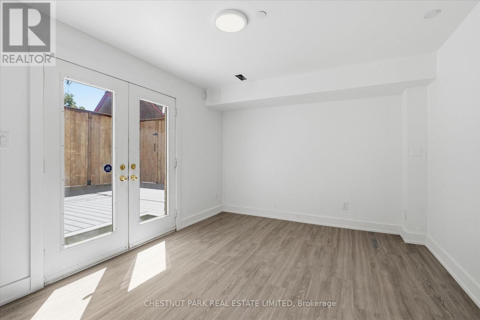 1 Agnes Lane, Toronto, Ontario  M4L 3Z3 - Photo 32 - E13508398