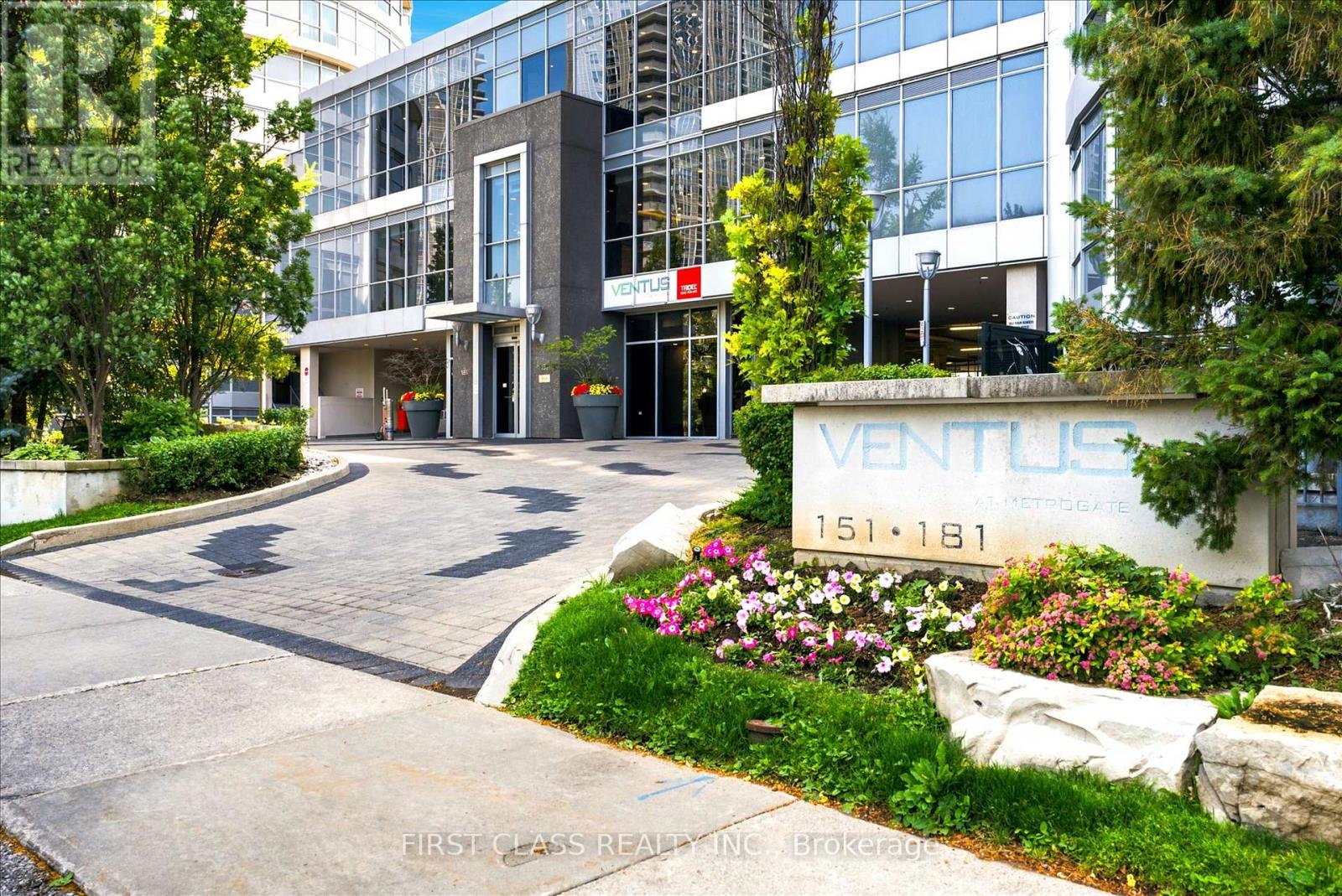 2918 - 181 Village Green Square, Toronto, Ontario M1S 0K6 - Photo 2 - E13508440