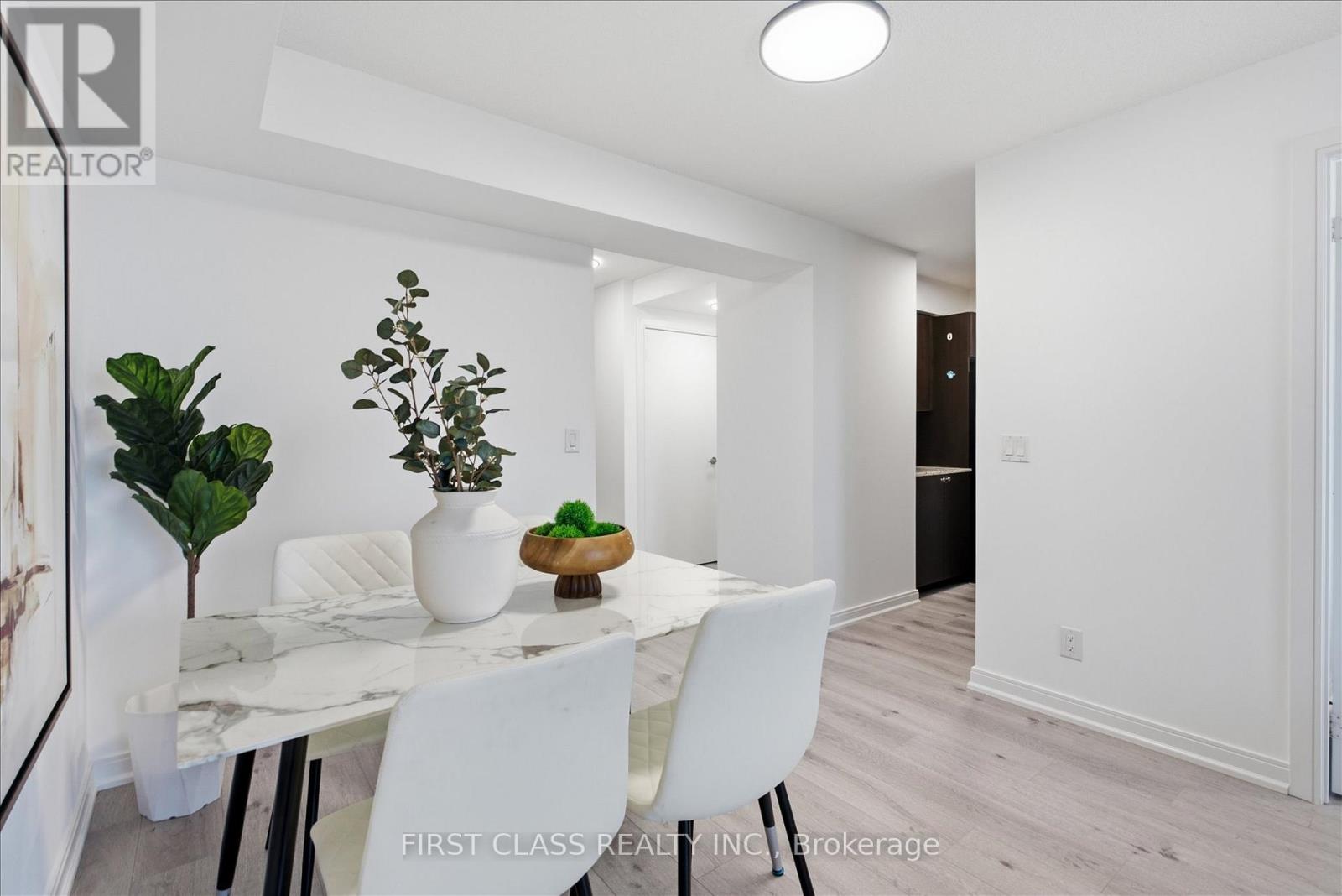 2918 - 181 Village Green Square, Toronto, Ontario M1S 0K6 - Photo 9 - E13508440