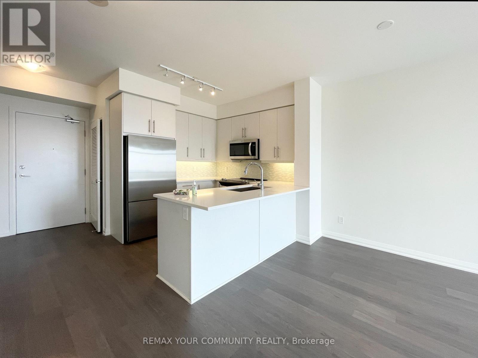 1206 - 65 Oneida Crescent, Richmond Hill, Ontario  L4B 0G9 - Photo 4 - N13508378