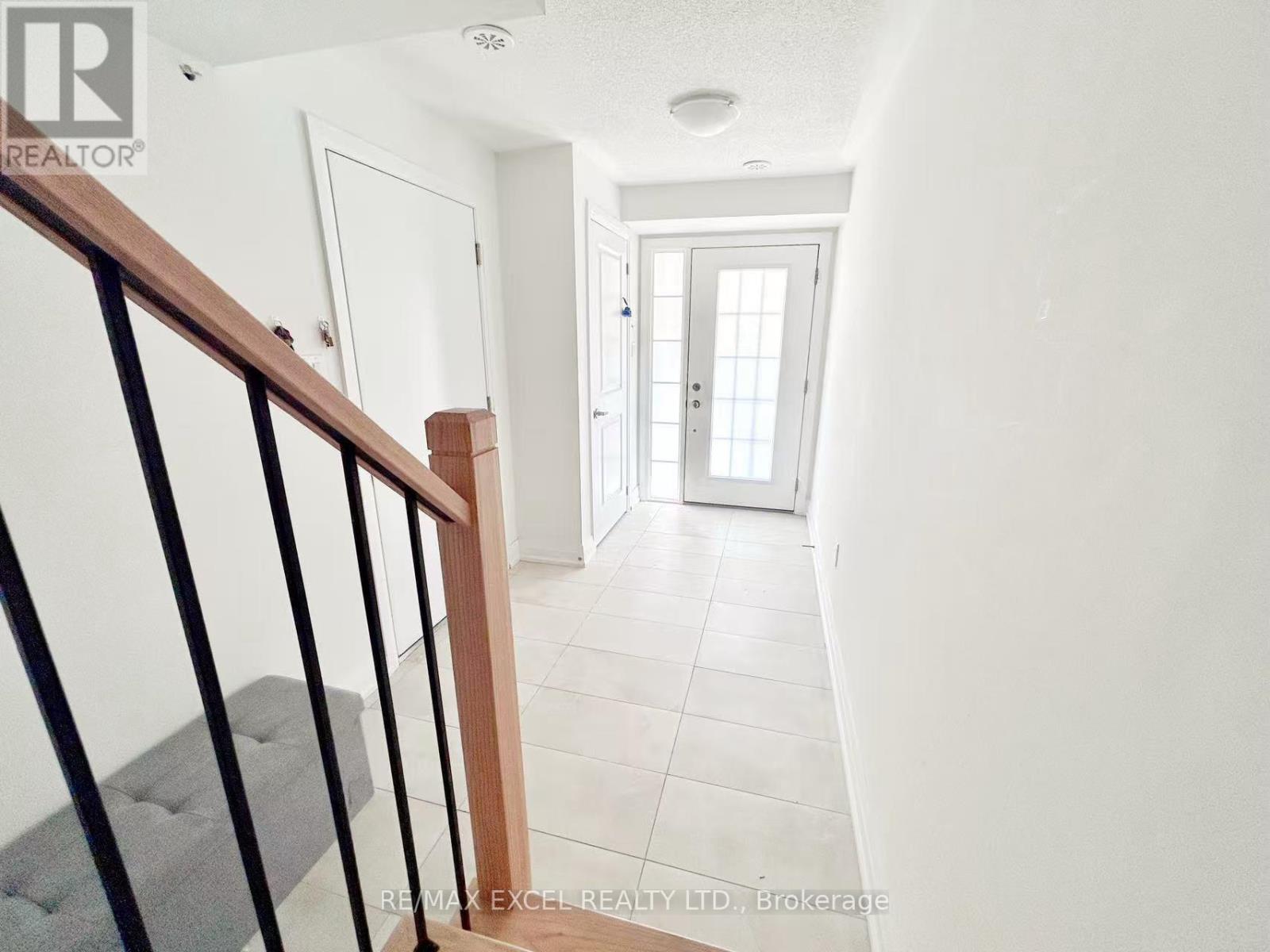 96 Clippers Crescent, Whitchurch-Stouffville, Ontario  L4A 4X7 - Photo 24 - N13499046