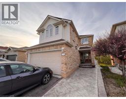 110 MARL MEADOW Drive Unit# B, Kitchener, Ontario