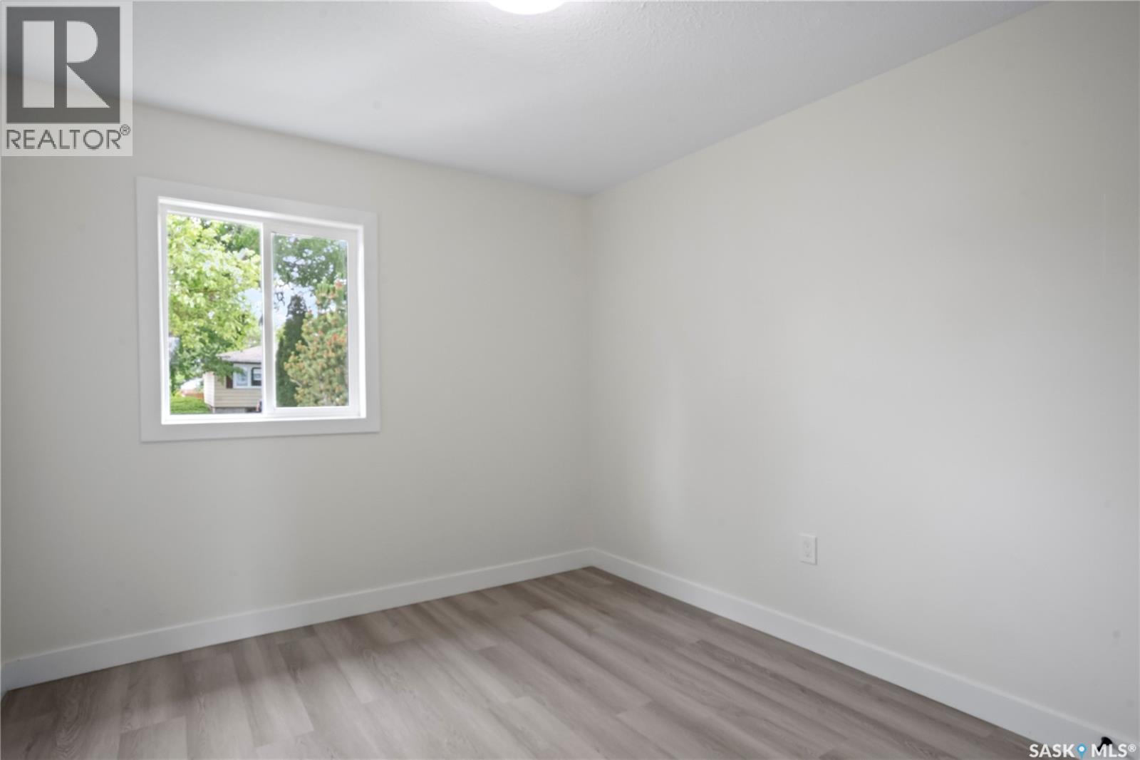 2315 Francis Street, Regina, Saskatchewan  S4N 2P8 - Photo 3 - SK041149