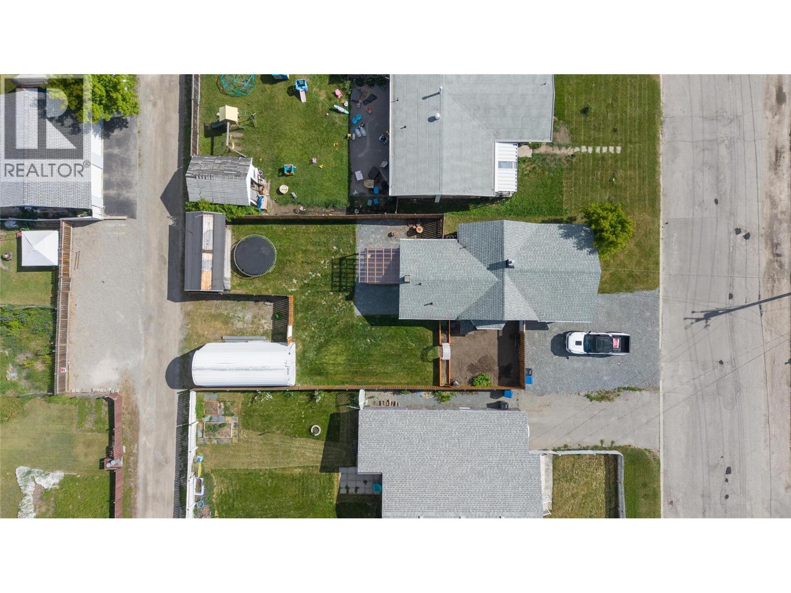 416 16th Avenue N, Cranbrook, British Columbia V1C 3W7 - Photo 27 - 10393239