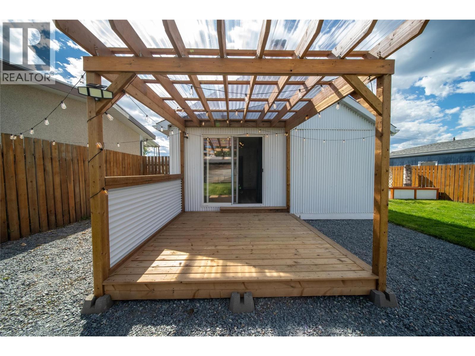 416 16th Avenue N, Cranbrook, British Columbia V1C 3W7 - Photo 5 - 10393239