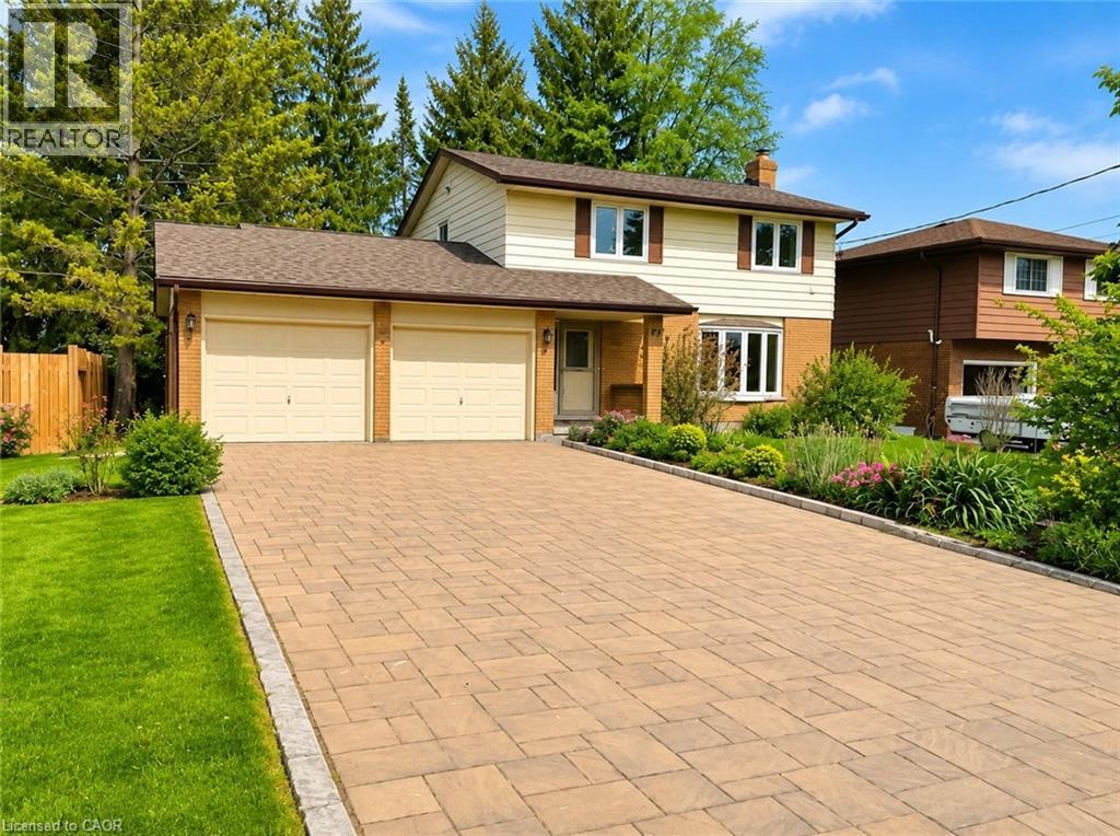 93 HILLVIEW Drive, Baden, Ontario