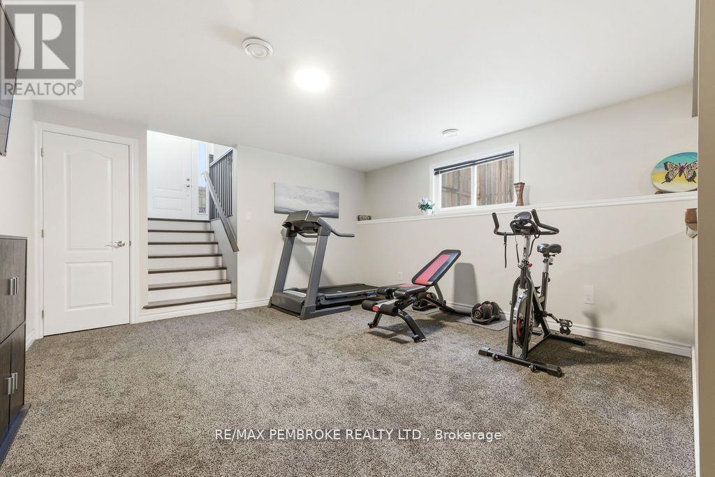 21a East Street, Petawawa, Ontario  K8H 2N7 - Photo 24 - X13508558