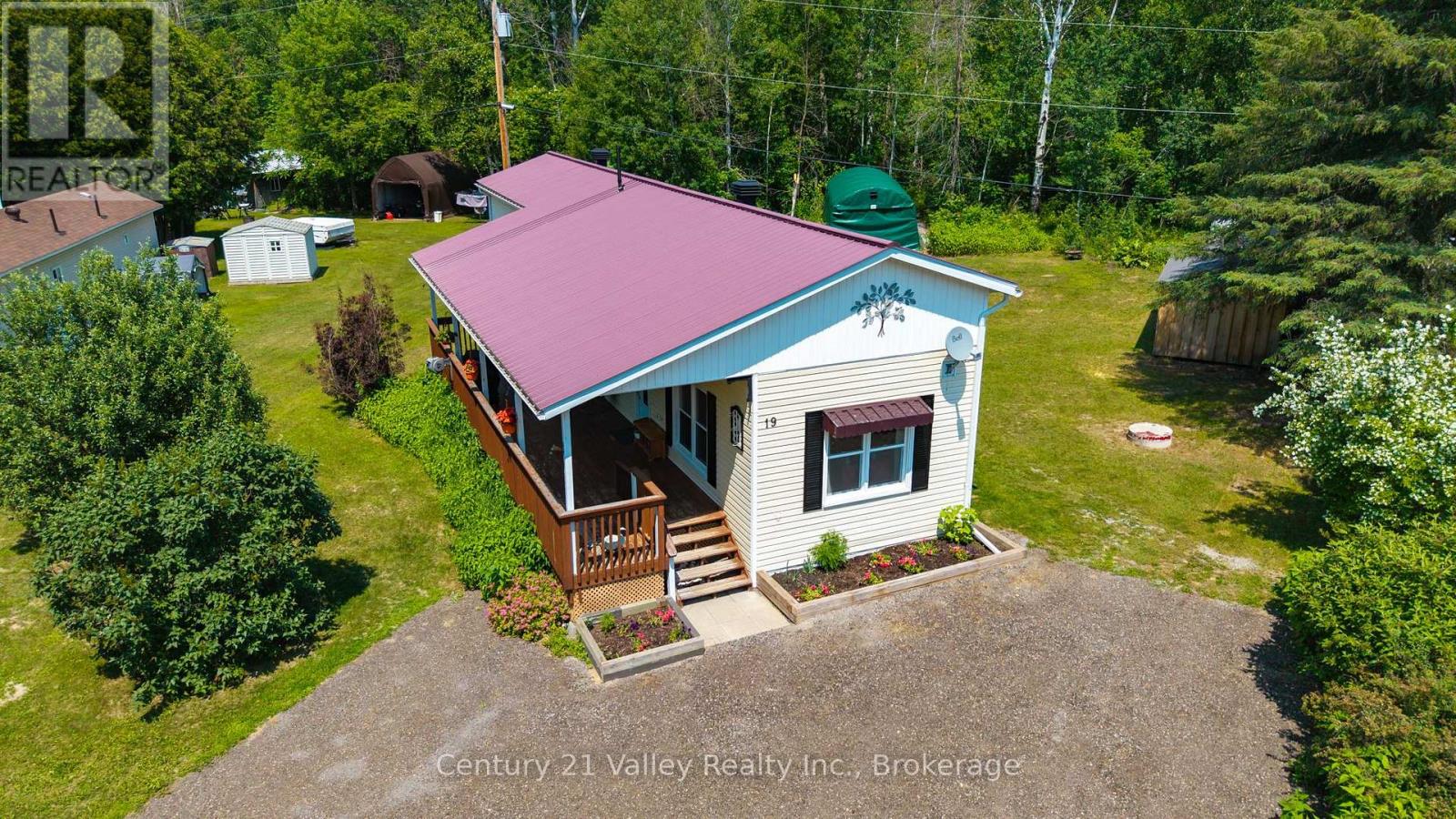 19 Robert Colin Lane N, Whitewater Region, Ontario K0J 1K0 - Photo 29 - X13508570