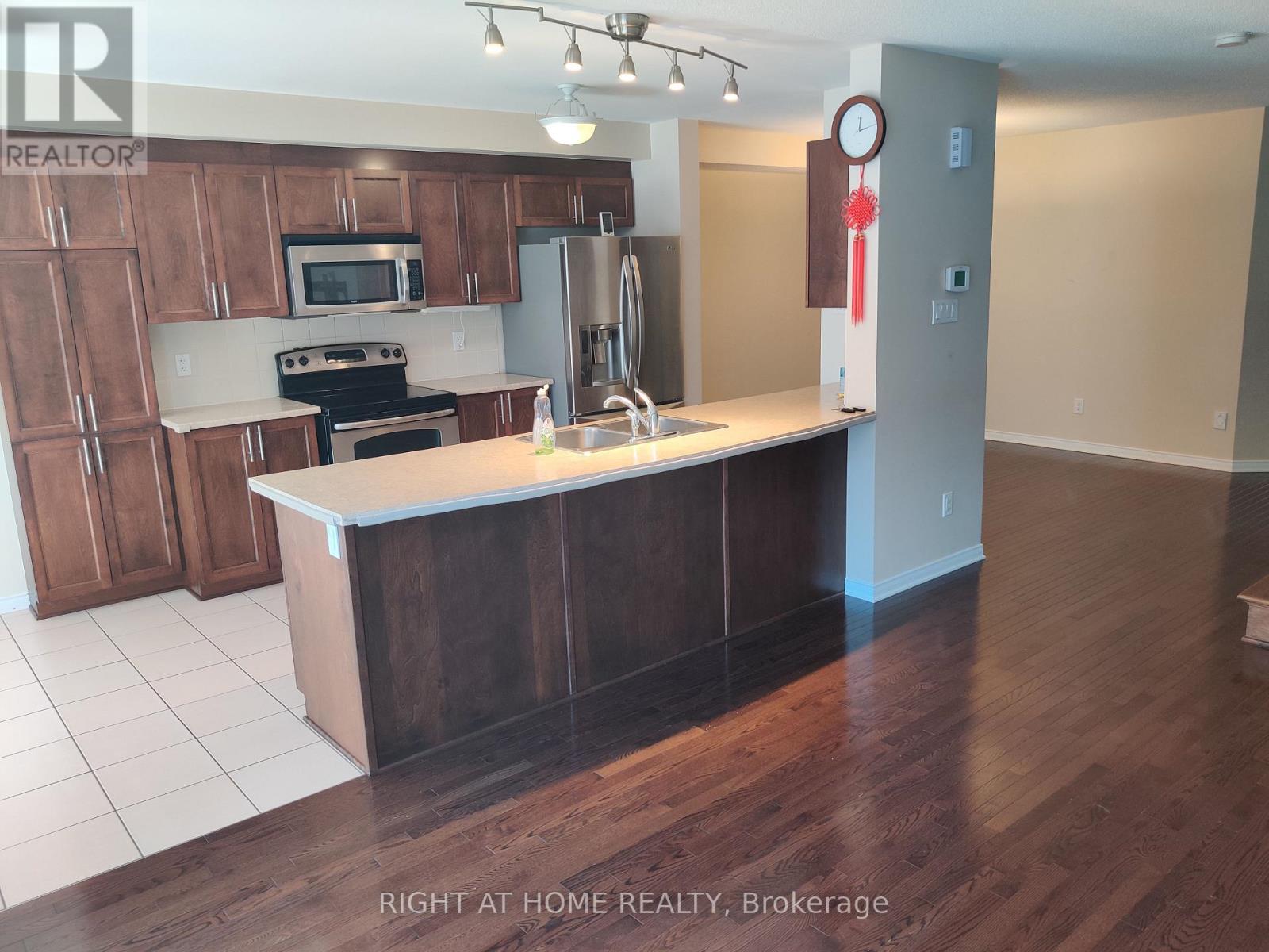 1602 Westhall Way, Ottawa, Ontario  K2M 0G8 - Photo 16 - X13508618