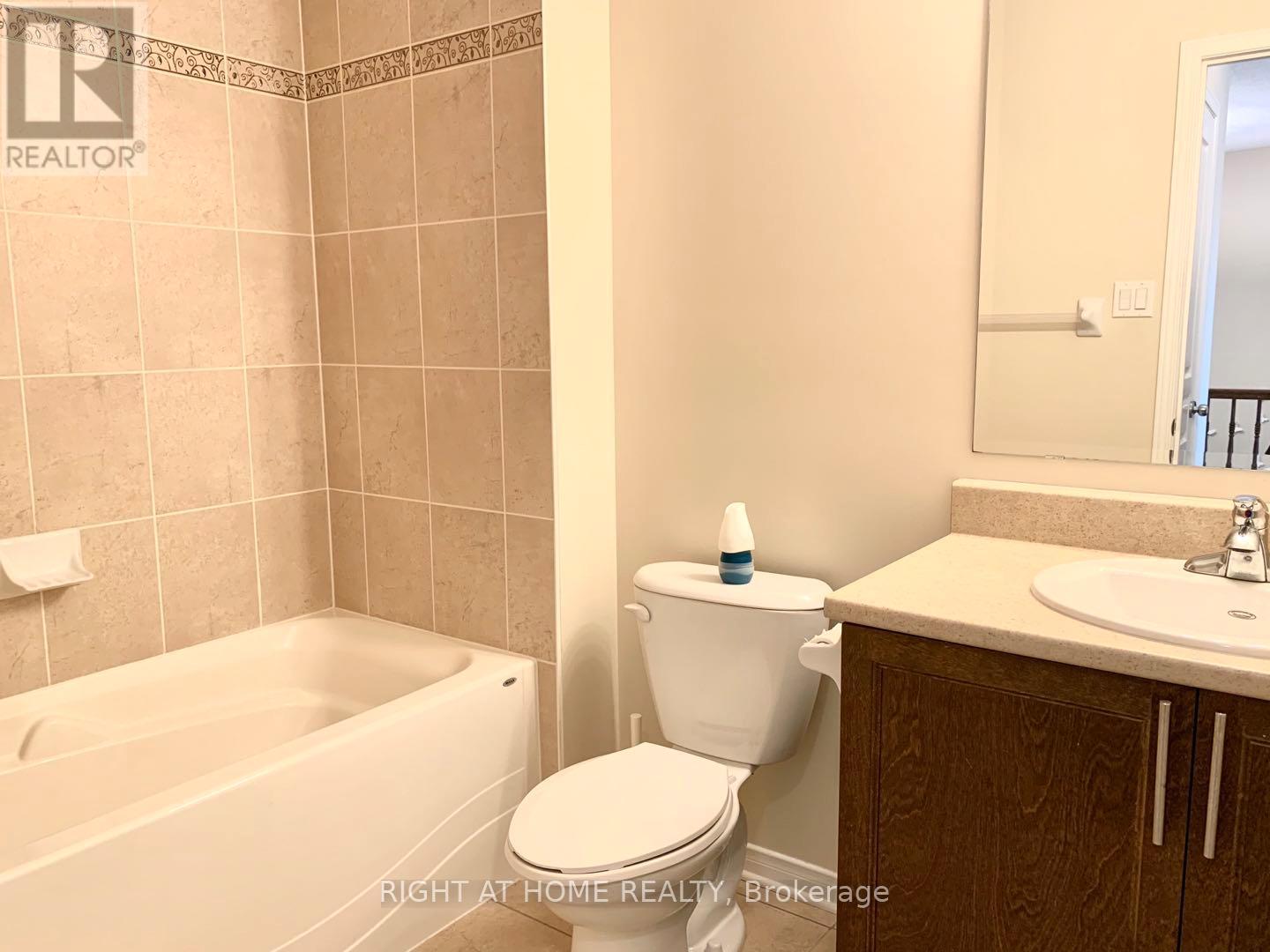 1602 Westhall Way, Ottawa, Ontario  K2M 0G8 - Photo 5 - X13508618