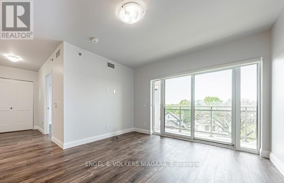 406 - 5698 Main Street, Niagara Falls, Ontario  L2G 5Z4 - Photo 11 - X13508562