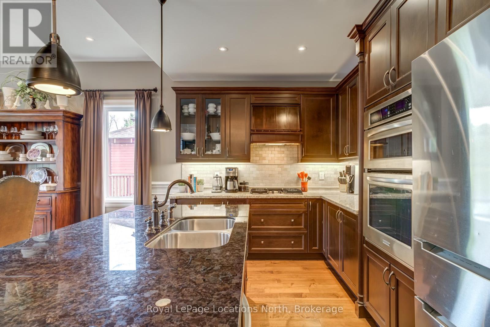 39 Hughes Street, Collingwood, Ontario  L9Y 0W7 - Photo 14 - S13508592
