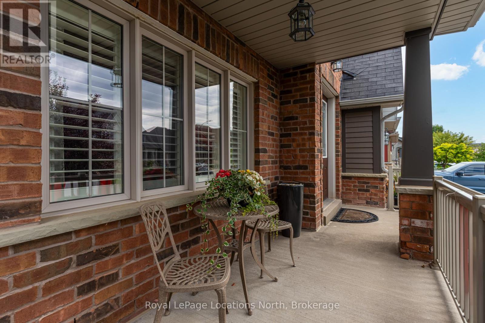 39 Hughes Street, Collingwood, Ontario  L9Y 0W7 - Photo 3 - S13508592