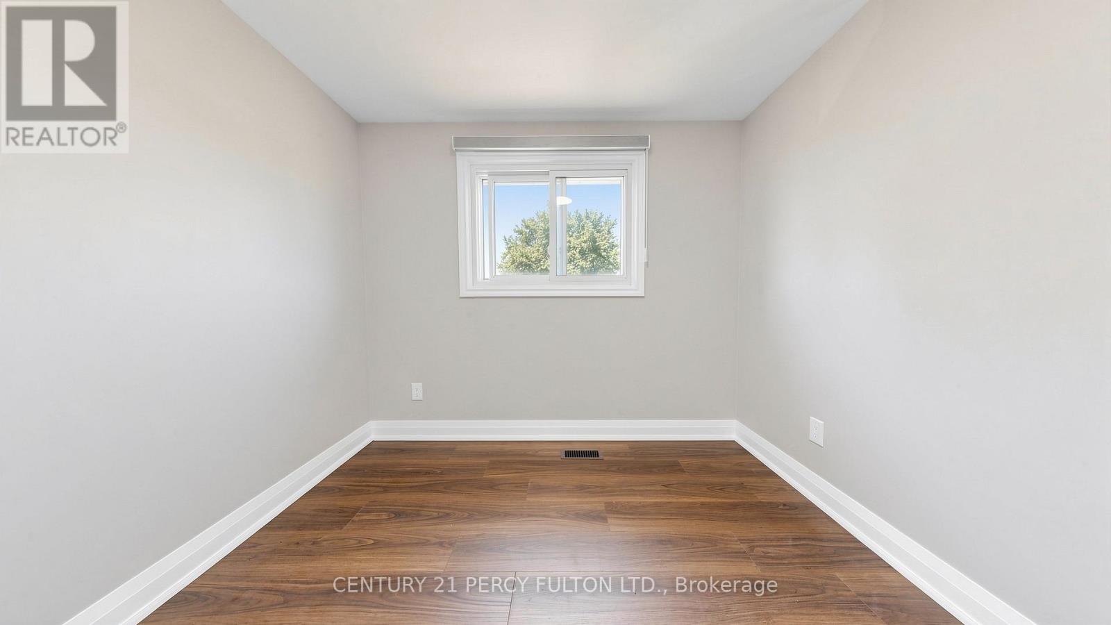 293 Kinmount Crescent, Oshawa, Ontario  L1J 3T8 - Photo 17 - E13508580