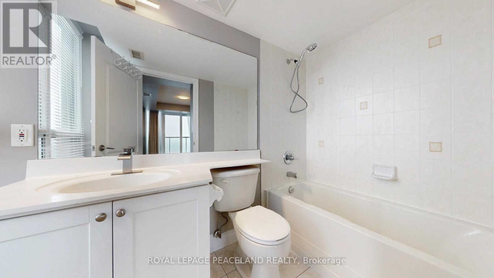 2007 - 60 Brian Harrison Way, Toronto, Ontario  M1P 5J5 - Photo 16 - E13508626