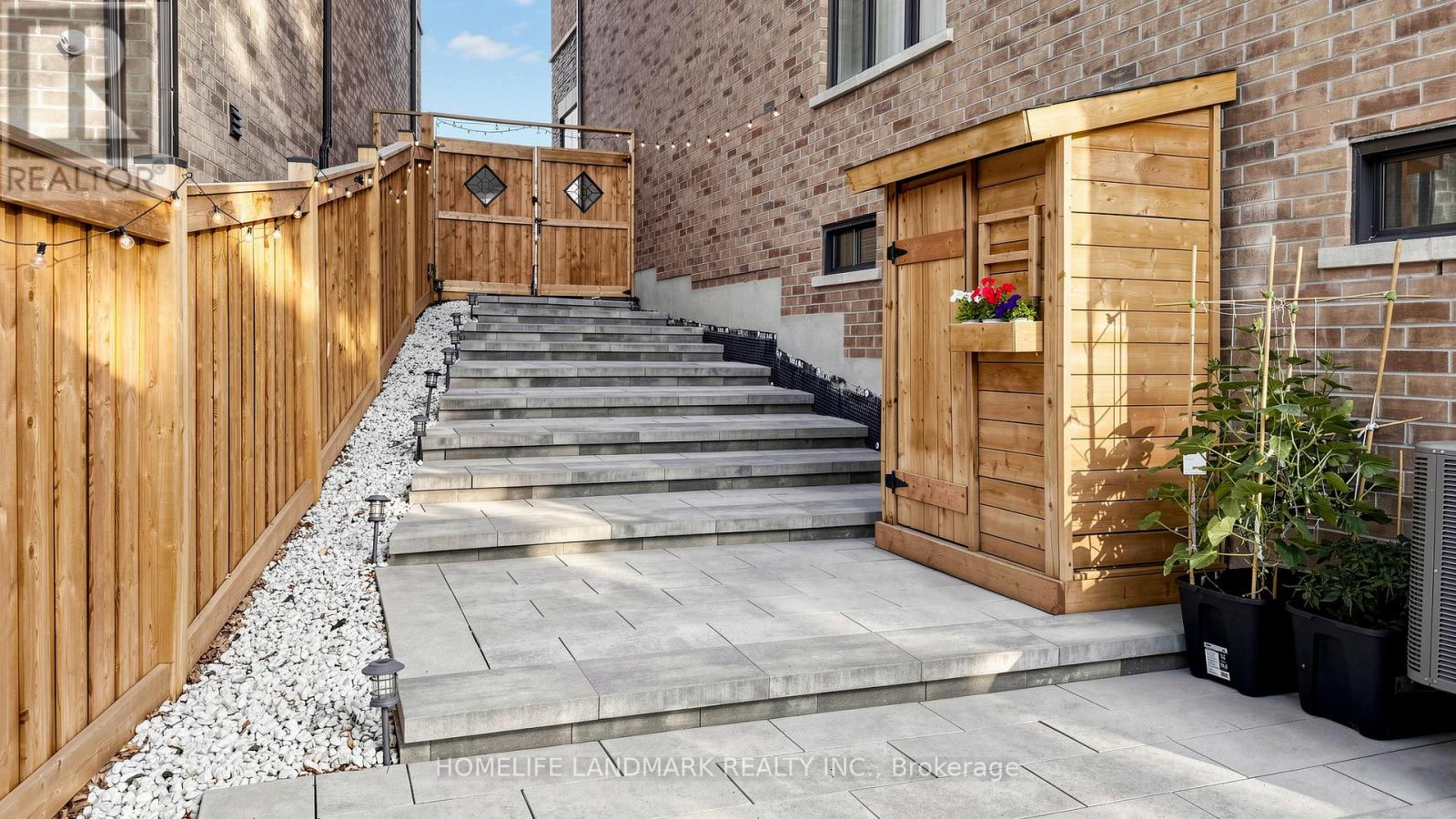 567 New England Court, Newmarket, Ontario  L3X 0M5 - Photo 40 - N13508578