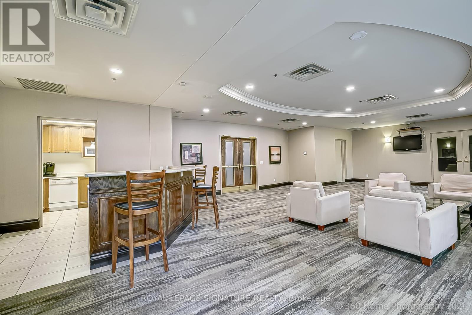 804 - 7 Michael Power Place, Toronto, Ontario  M9A 0A4 - Photo 22 - W13491156
