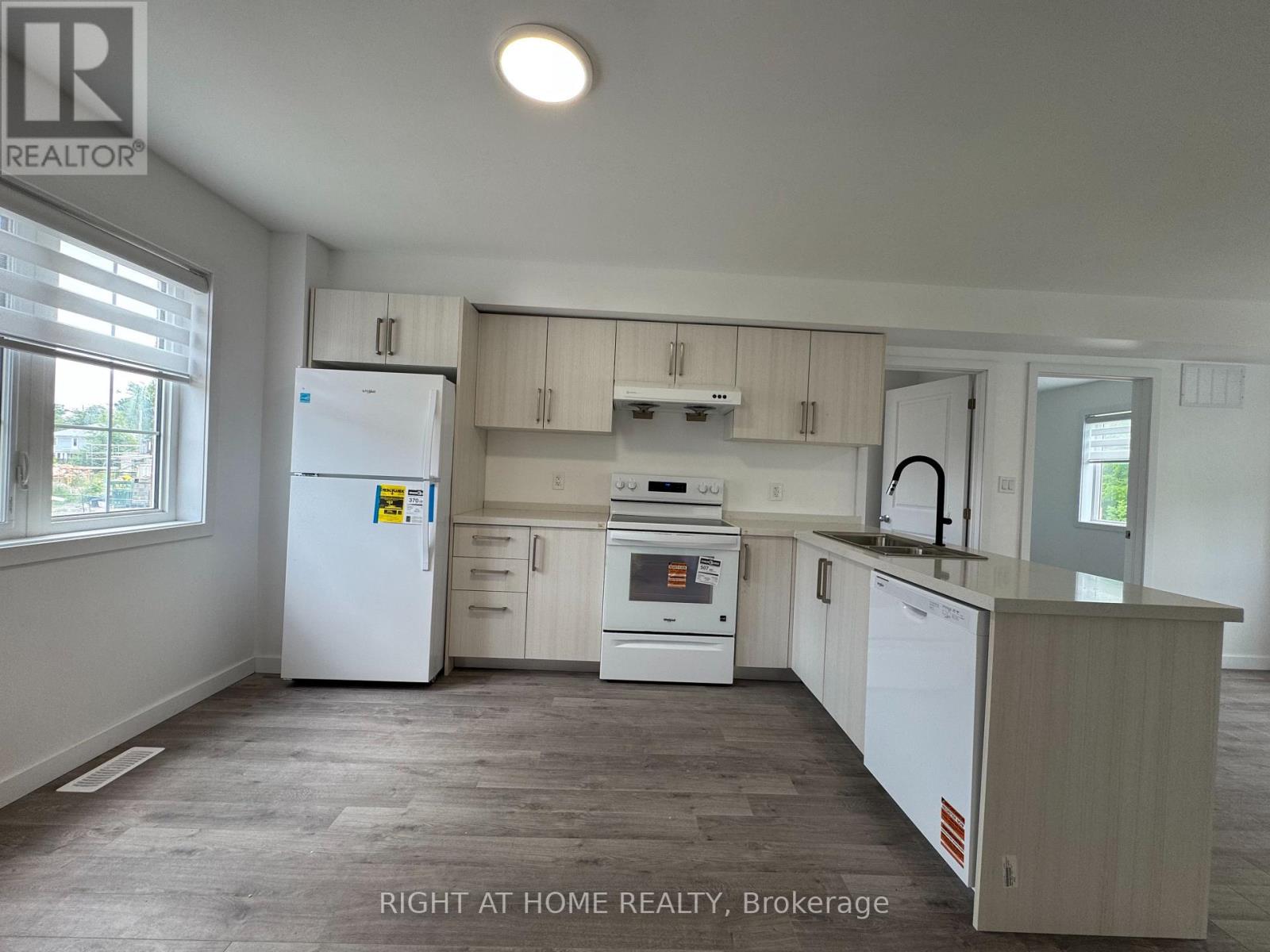 (Main) - 119 Highriver Trail, Welland, Ontario  L3C 0H6 - Photo 7 - X13508590