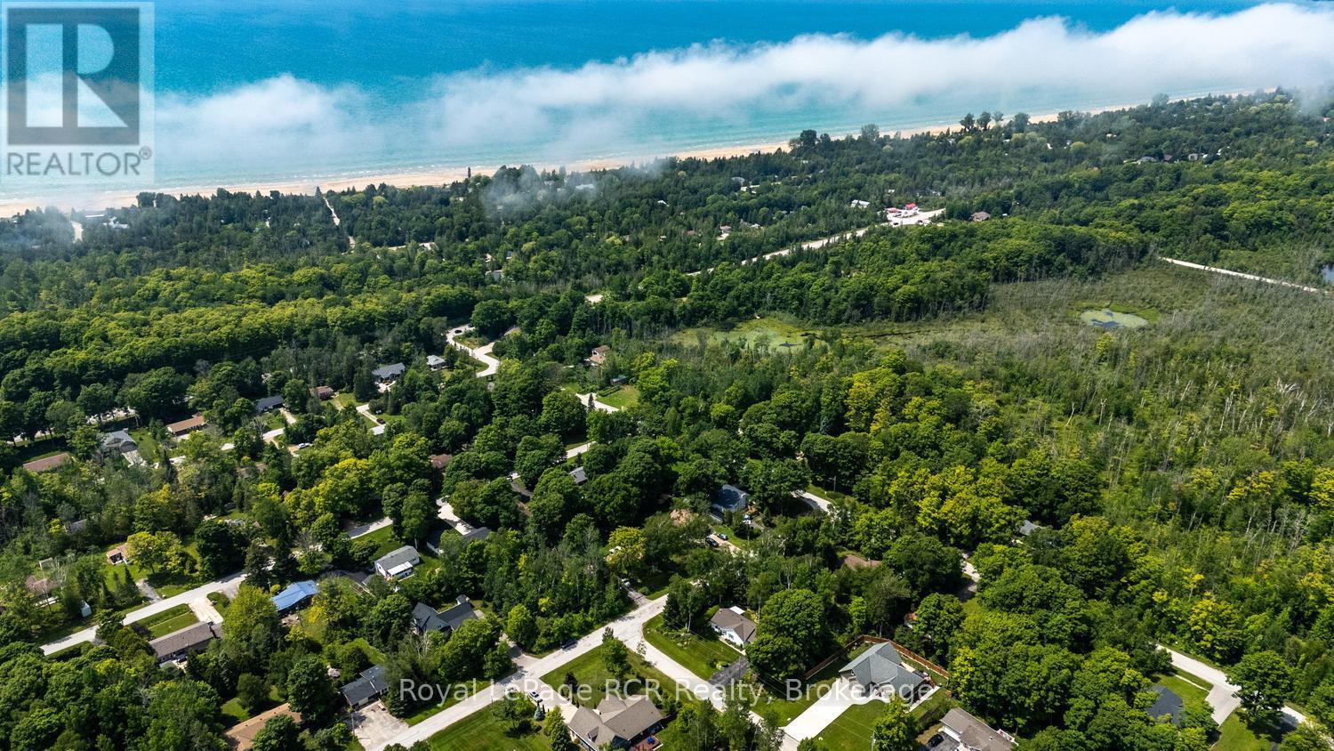 11 Graham Crescent, South Bruce Peninsula, Ontario  N0H 2G0 - Photo 41 - X13467318