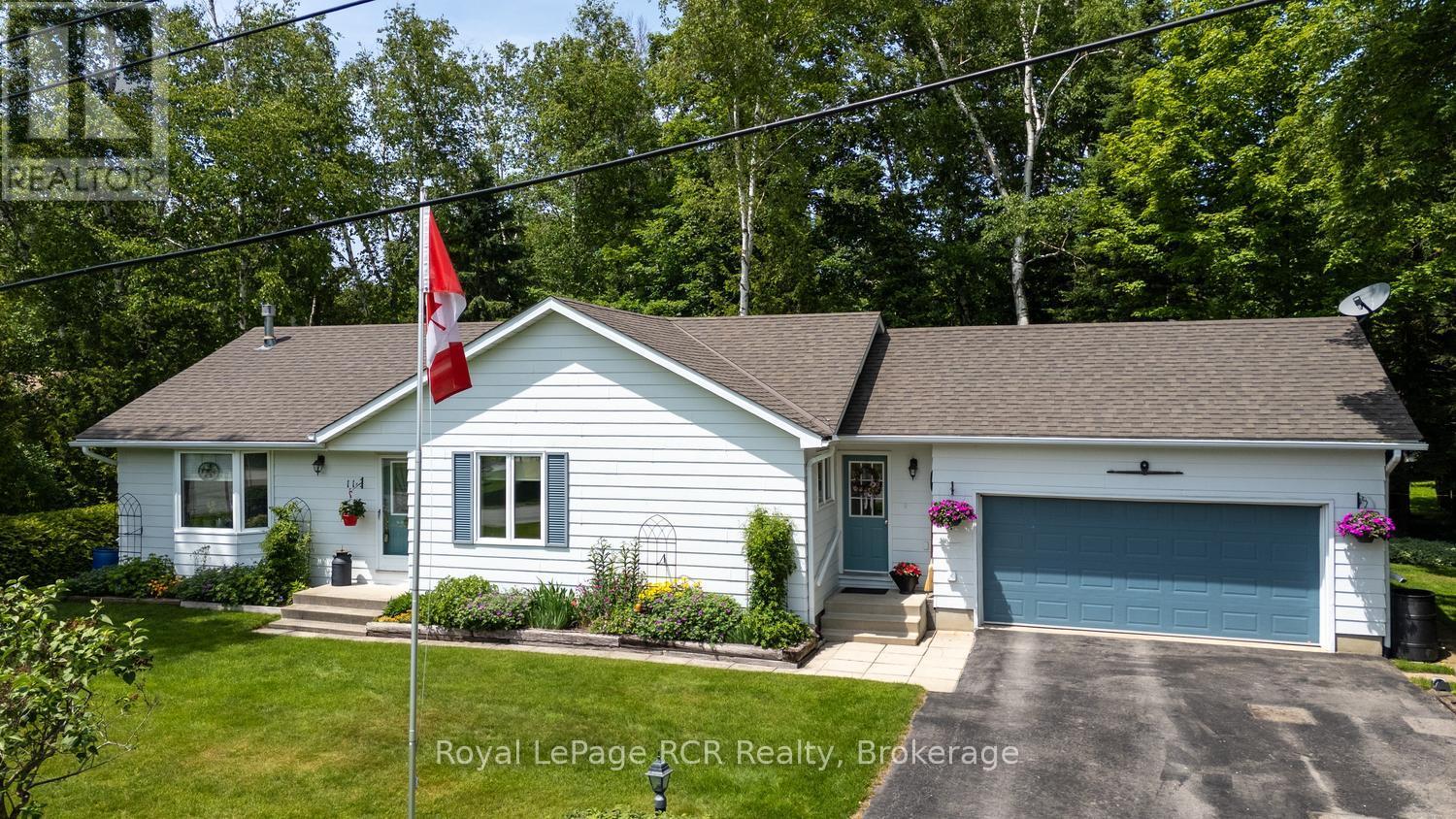 11 Graham Crescent, South Bruce Peninsula, Ontario  N0H 2G0 - Photo 44 - X13467318