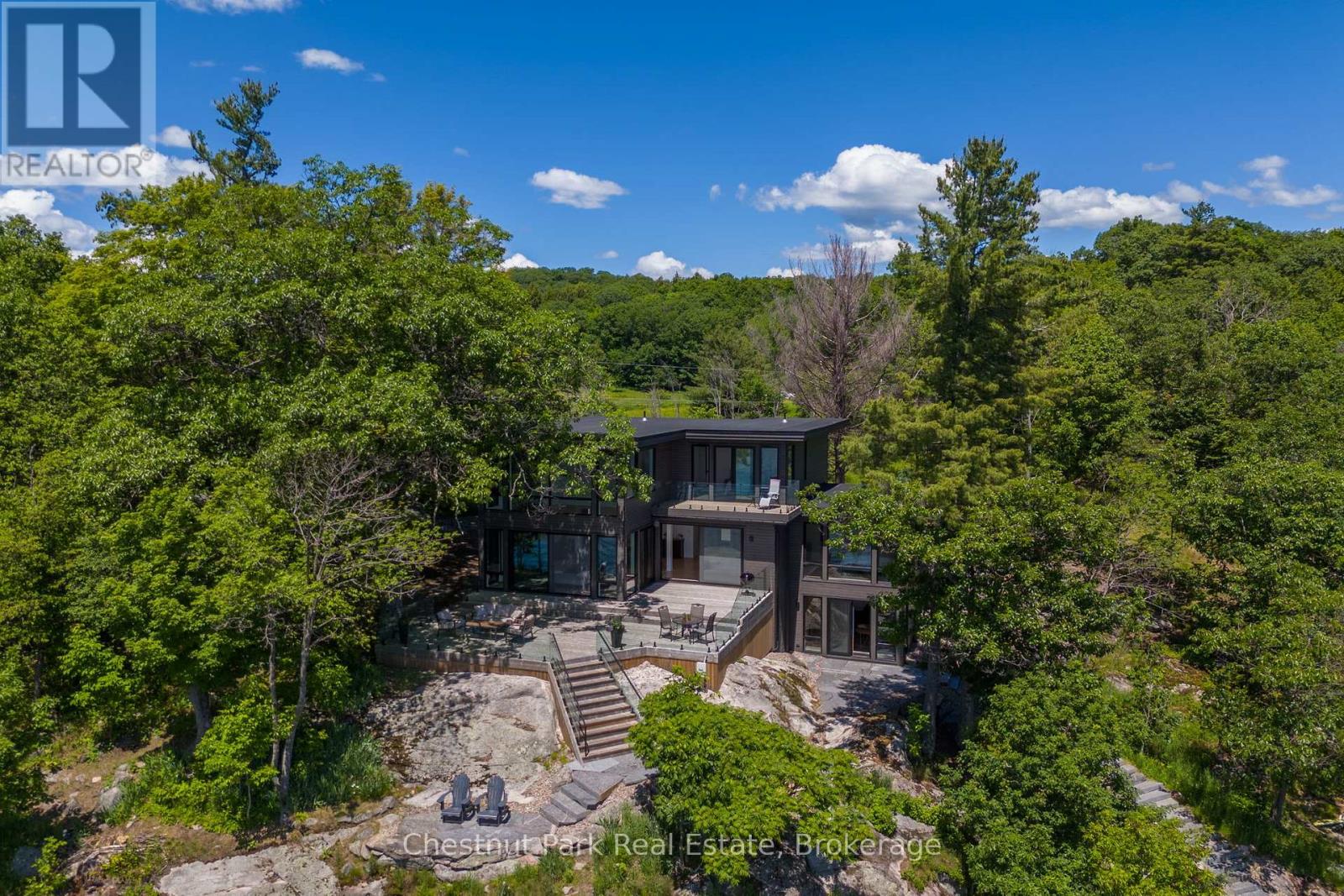 17 - 1330 ROSSEAU LAKE ROAD 2 ROAD W, Muskoka Lakes (Watt)