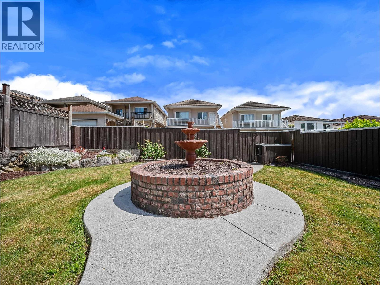 7766 Davies Street, Burnaby, British Columbia  V3N 3H4 - Photo 8 - R3128012