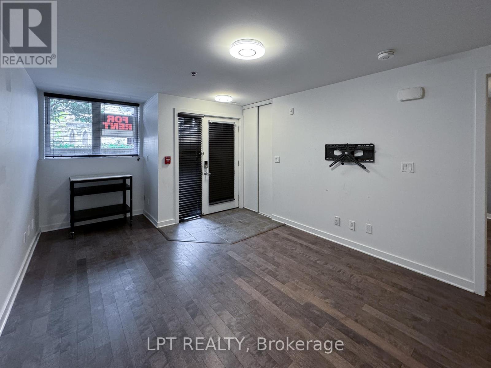 101 - 144 Daly Avenue, Ottawa, Ontario  K1N 0B2 - Photo 4 - X13508798