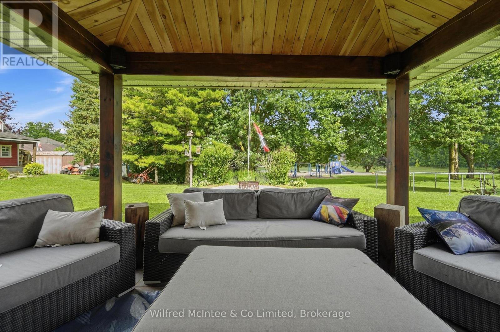 7 Ignatz Street, South Bruce, Ontario  N0G 2J0 - Photo 4 - X13508848