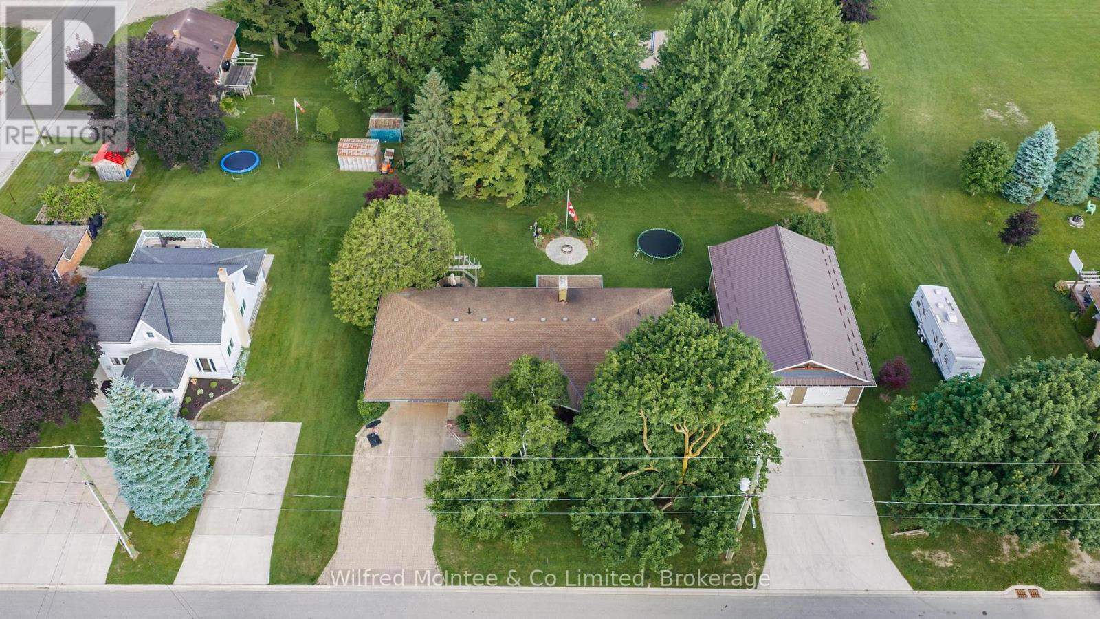 7 Ignatz Street, South Bruce, Ontario  N0G 2J0 - Photo 5 - X13508848