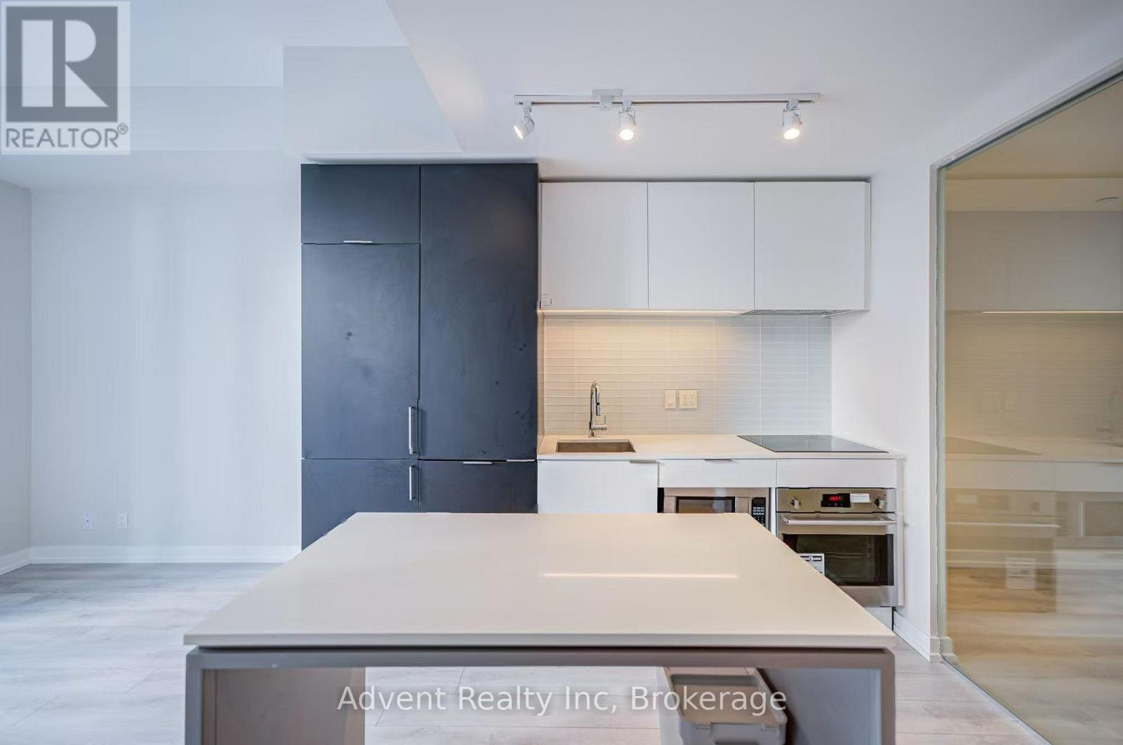1106 - 33 Helendale Avenue, Toronto, Ontario  M4R 1C5 - Photo 11 - C13508764