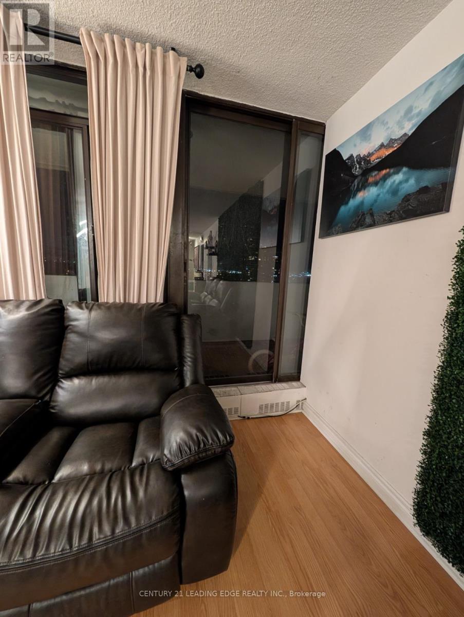 1502 - 3300 Don Mills Road, Toronto, Ontario  M2J 4X7 - Photo 3 - C13508818