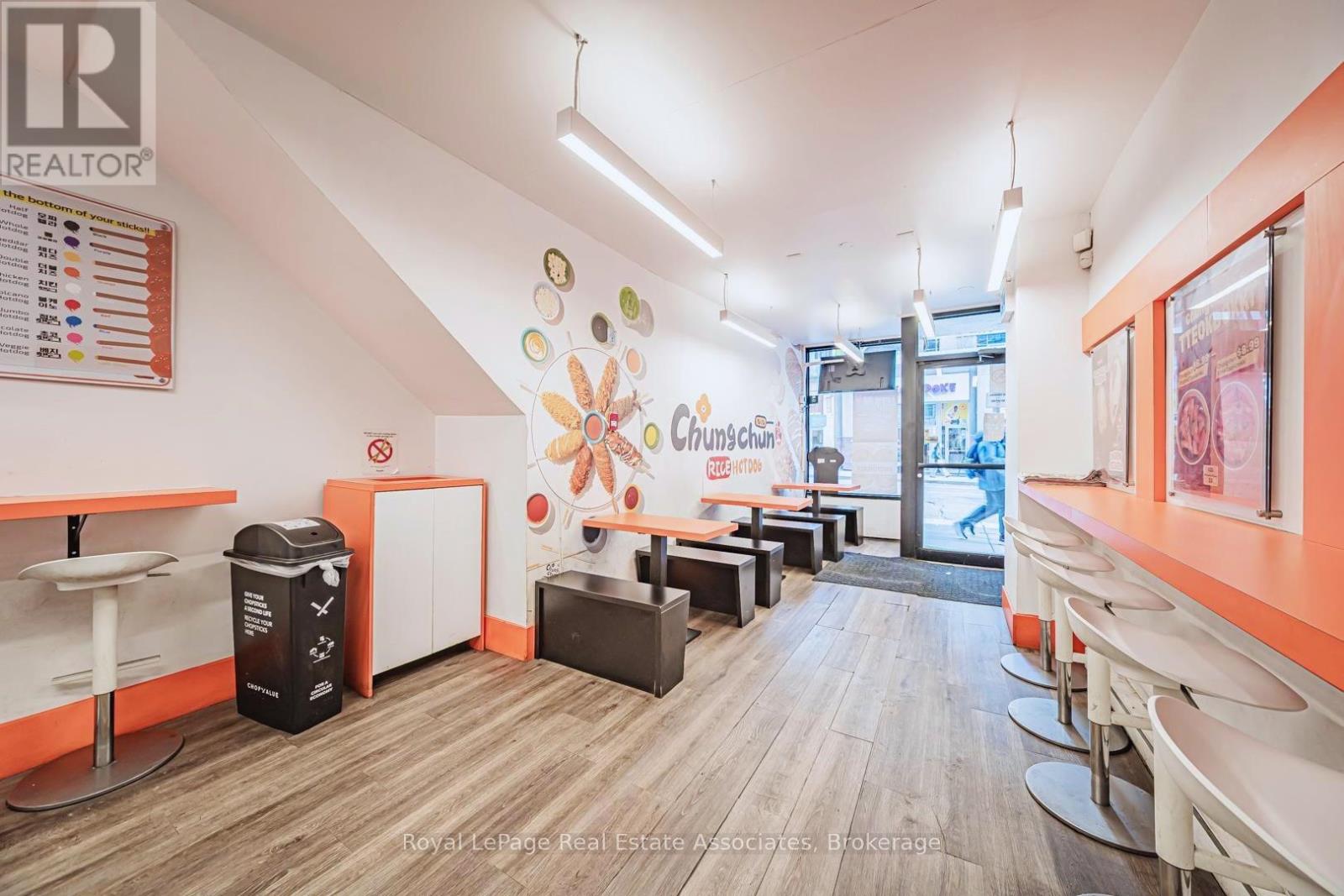 582 Yonge Street, Toronto, Ontario  M4Y 1Z3 - Photo 4 - C13508840