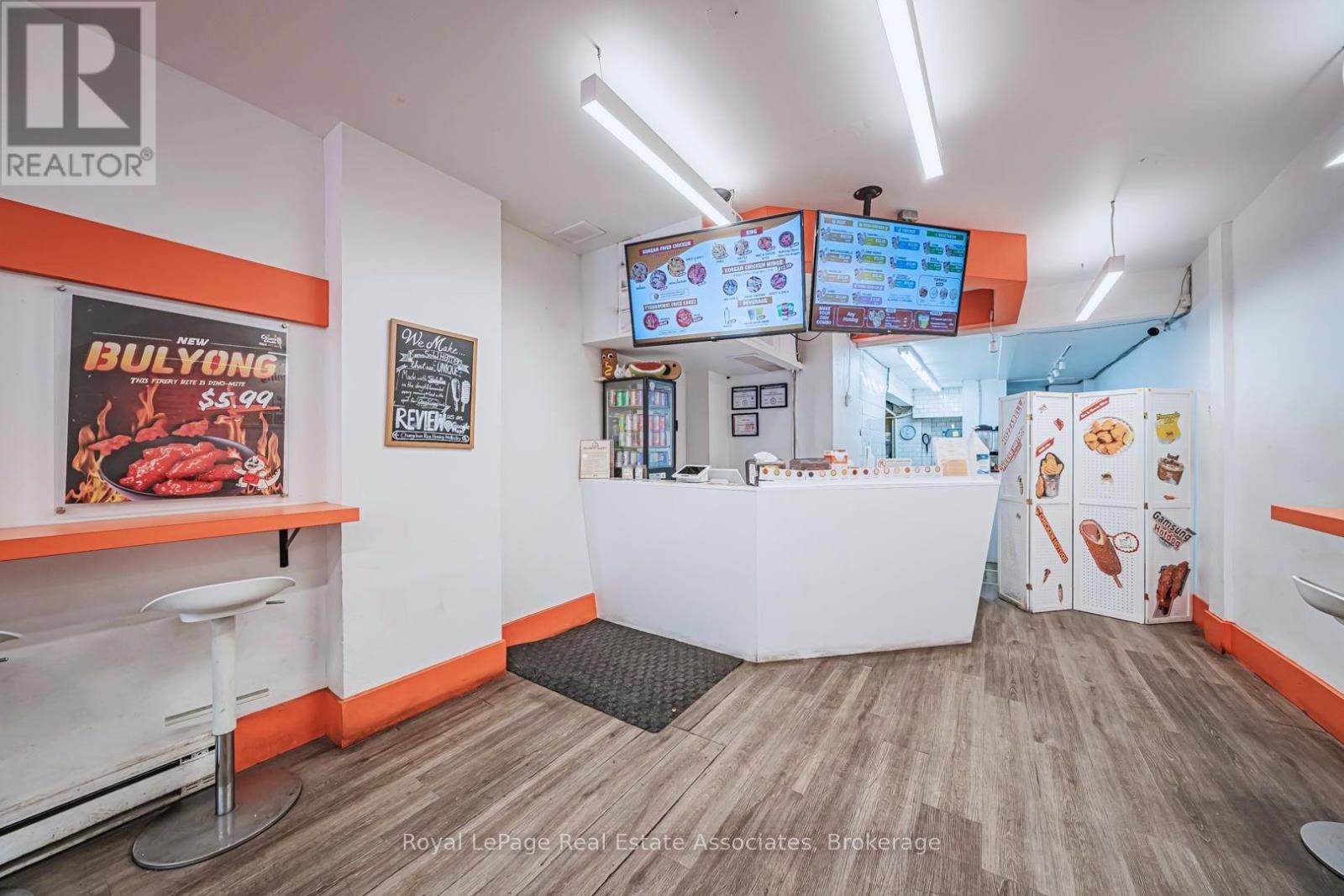 582 Yonge Street, Toronto, Ontario  M4Y 1Z3 - Photo 7 - C13508840