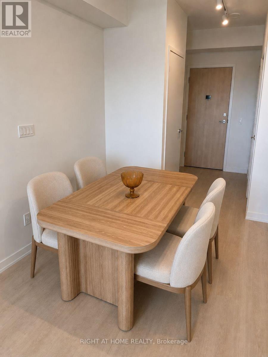 604 - 181 Sheppard Avenue E, Toronto, Ontario  M2N 3A6 - Photo 2 - C13508852