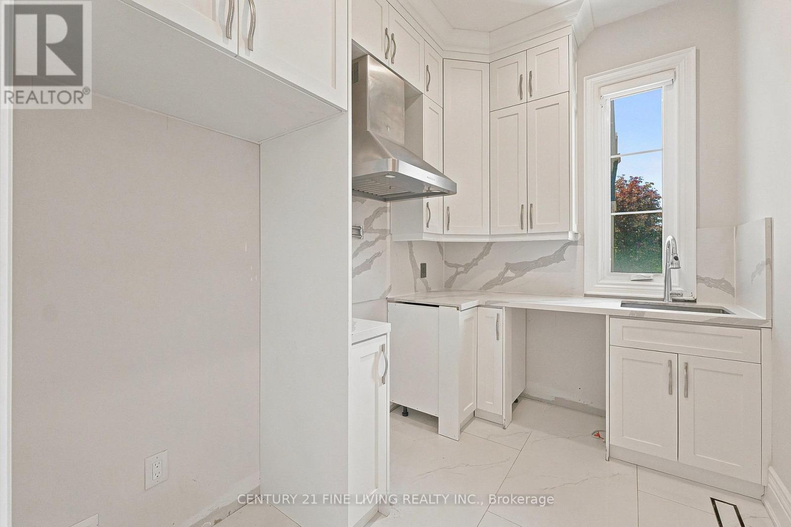 4 Grafton Crescent, Brampton, Ontario  L6P 0M1 - Photo 19 - W13508846