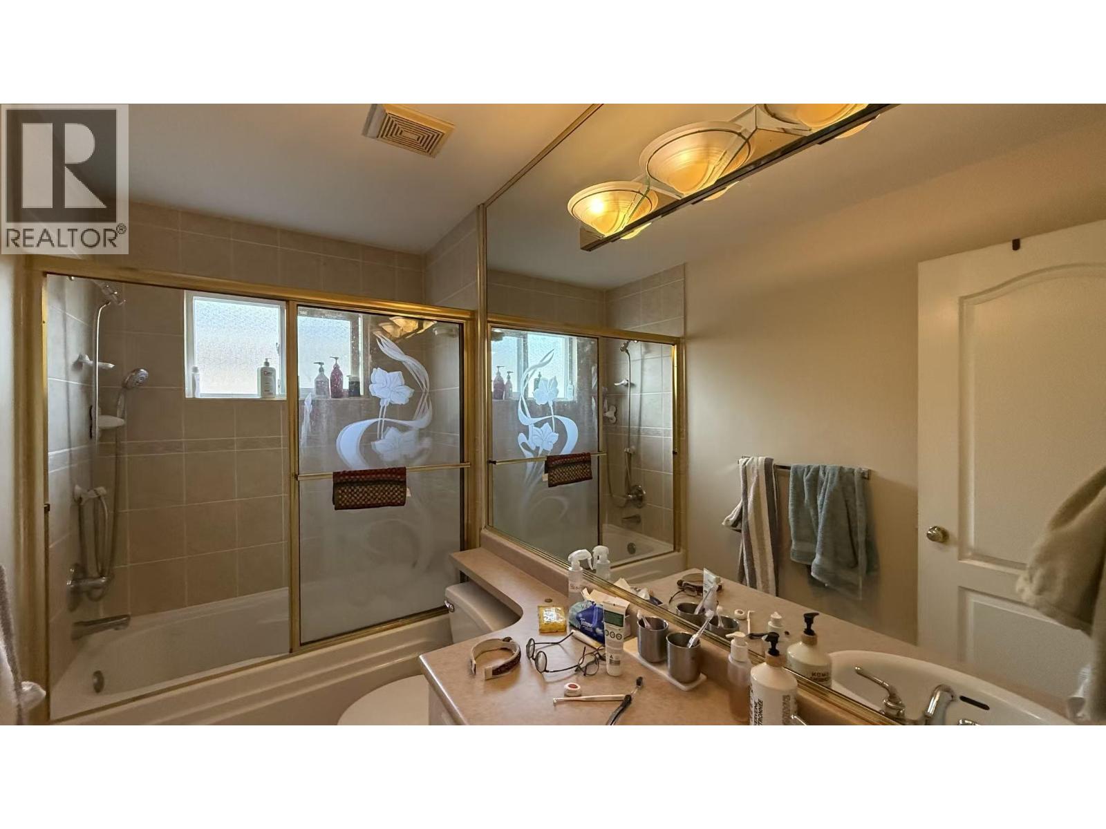 Main House 4994 Victory Street, Burnaby, British Columbia  V5J 1S6 - Photo 17 - R3141704