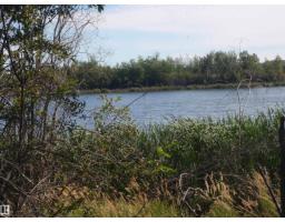 Rr62 W5th: R6: T59 S22 SE, Rural Barrhead County, Alberta T7N 1N3 (29975361)