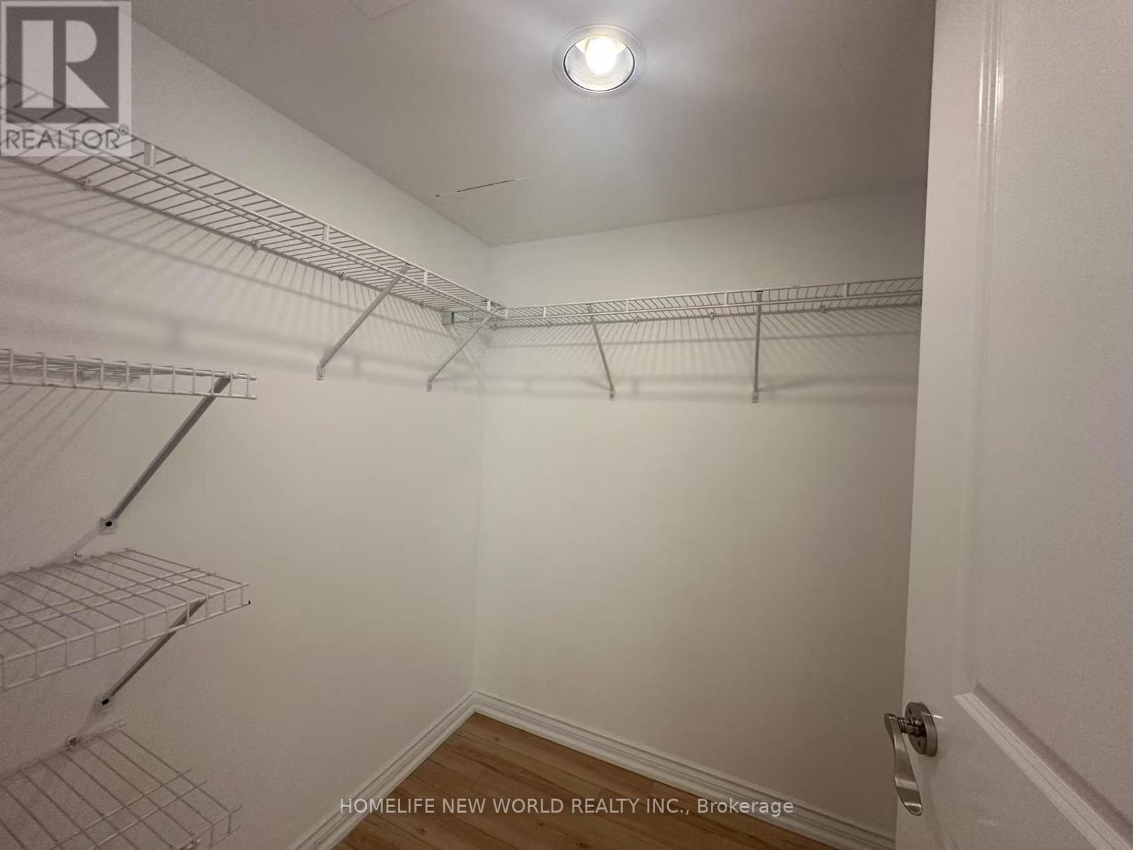 1126 - 18 Harding Boulevard, Richmond Hill, Ontario L4C 0T3 - Photo 8 - N13508946