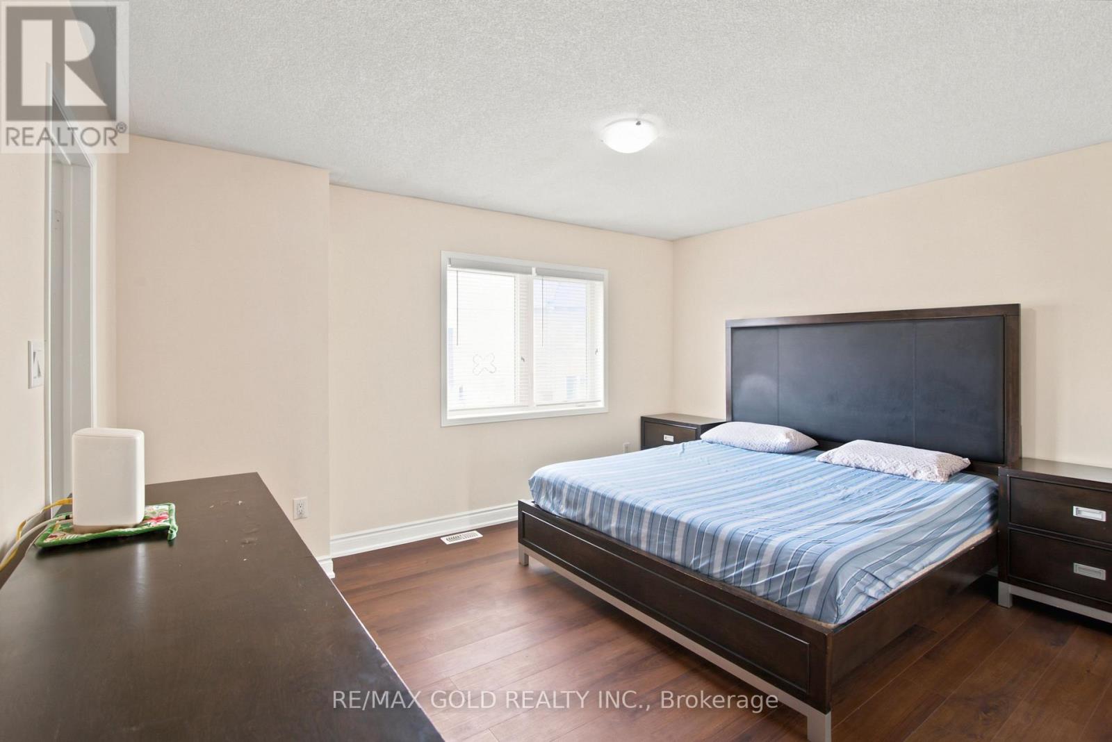 40 Sussexvale Drive, Brampton, Ontario  L6R 3R5 - Photo 17 - W13508888