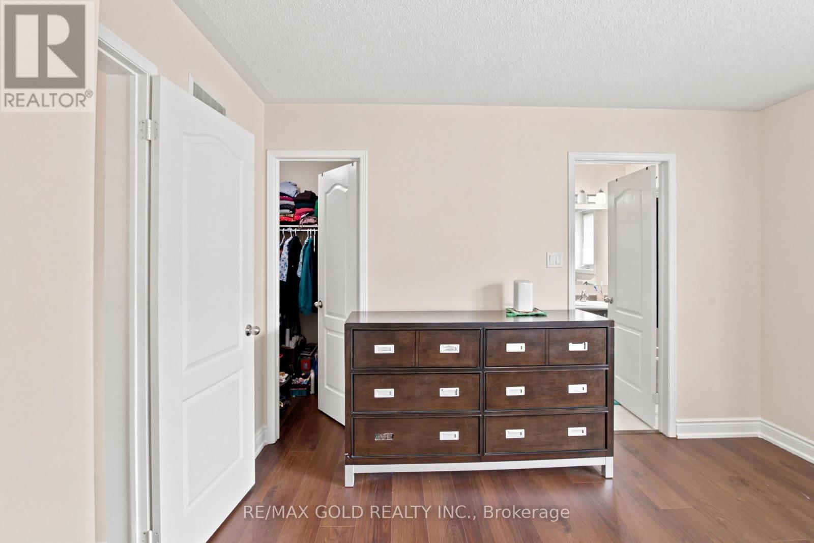 40 Sussexvale Drive, Brampton, Ontario  L6R 3R5 - Photo 20 - W13508888
