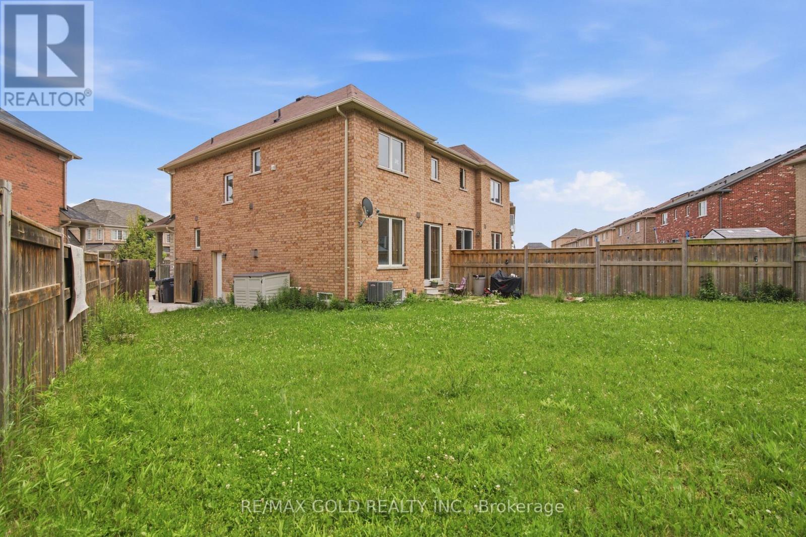 40 Sussexvale Drive, Brampton, Ontario  L6R 3R5 - Photo 48 - W13508888
