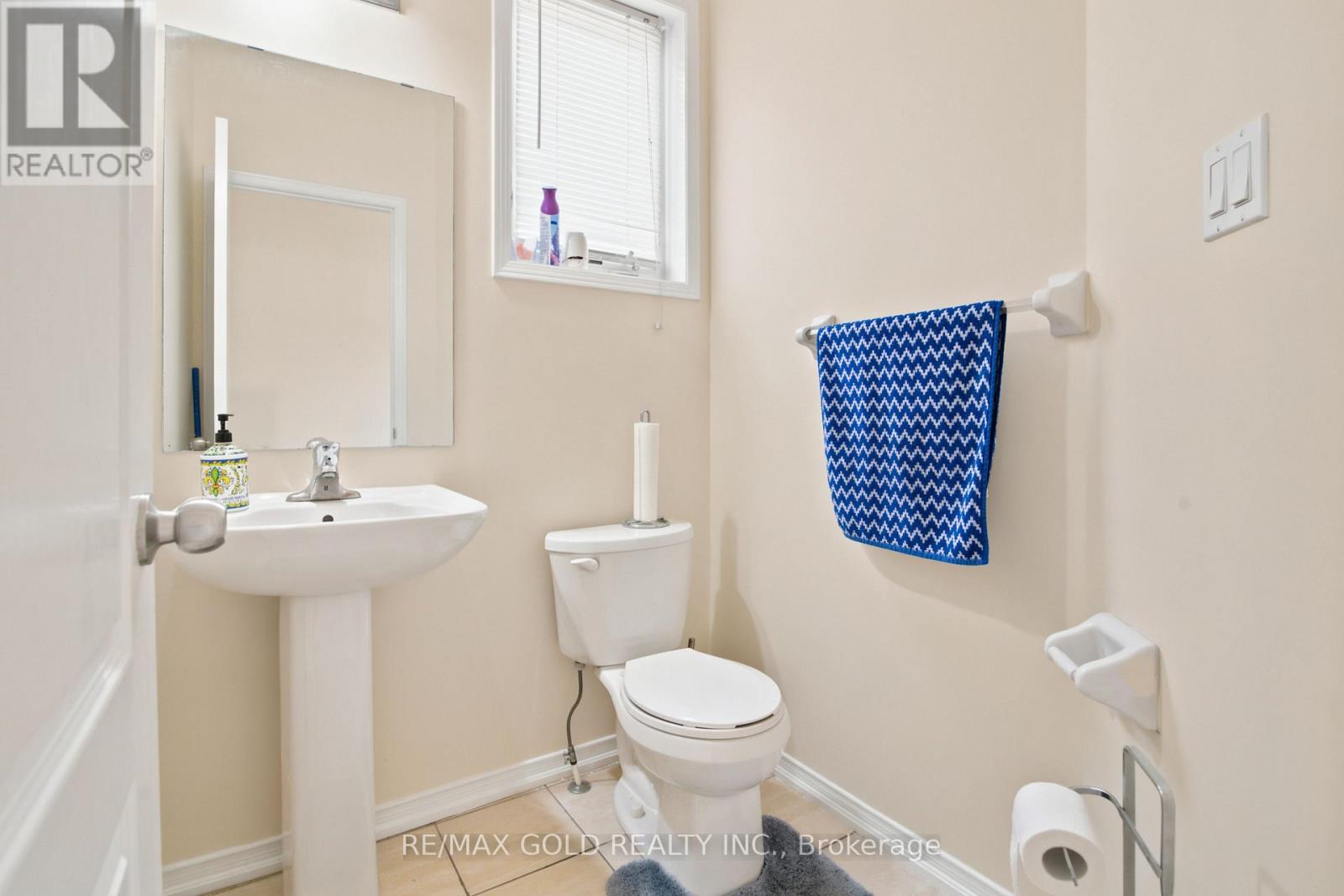 40 Sussexvale Drive, Brampton, Ontario  L6R 3R5 - Photo 6 - W13508888