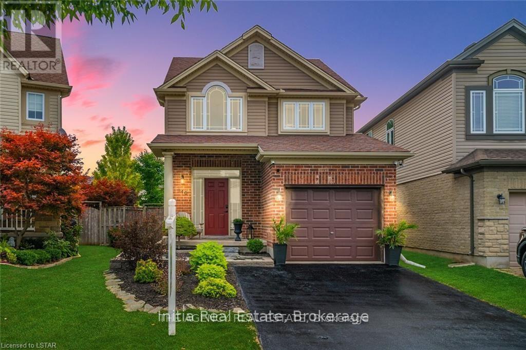 940 MAPLERIDGE STREET, London North, Ontario