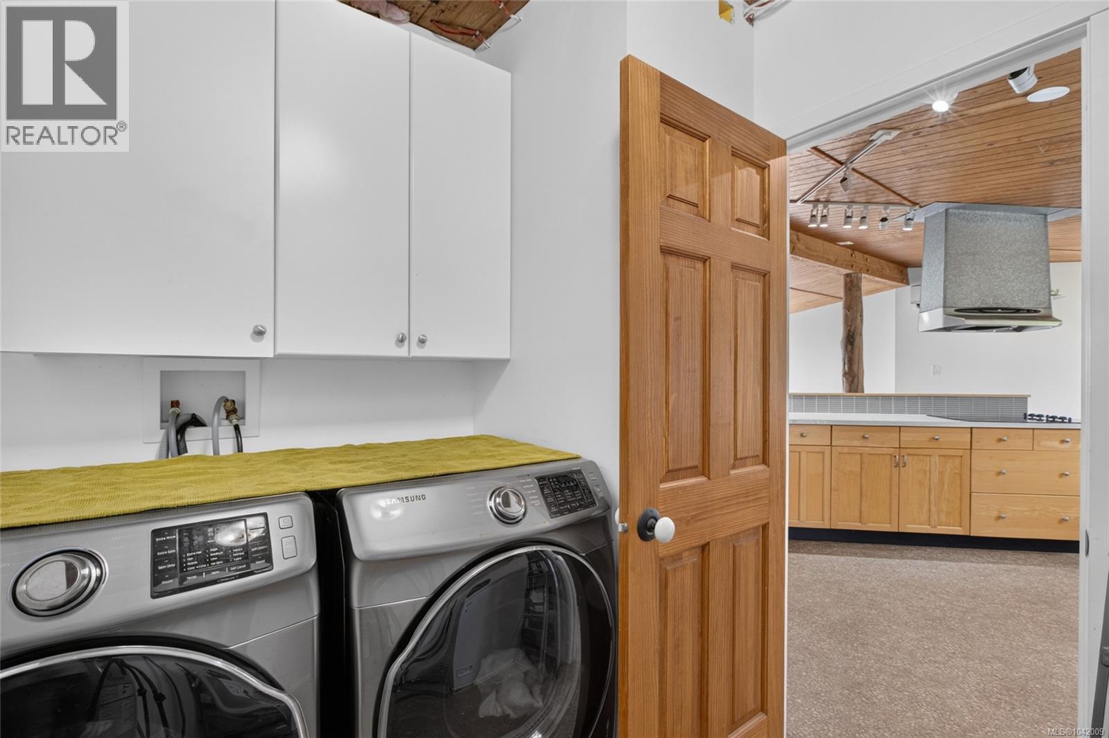 343 Lazo Rd, Comox, British Columbia  V9M 3T9 - Photo 32 - 1042009