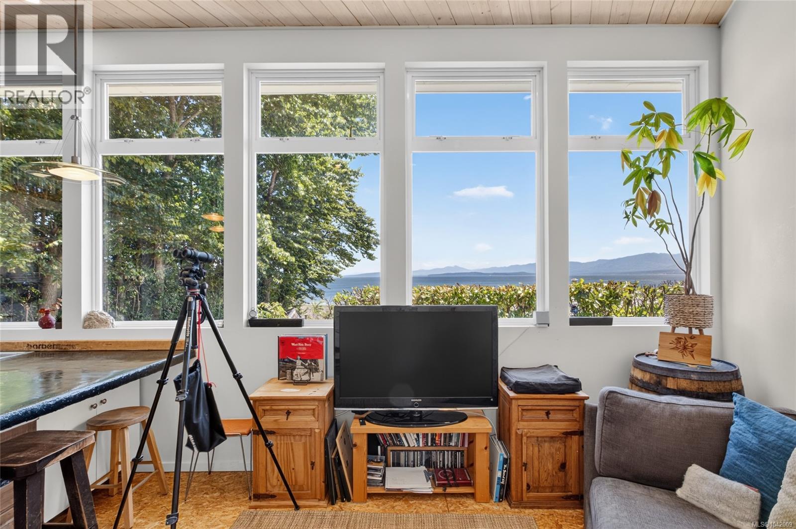 343 Lazo Rd, Comox, British Columbia  V9M 3T9 - Photo 43 - 1042009