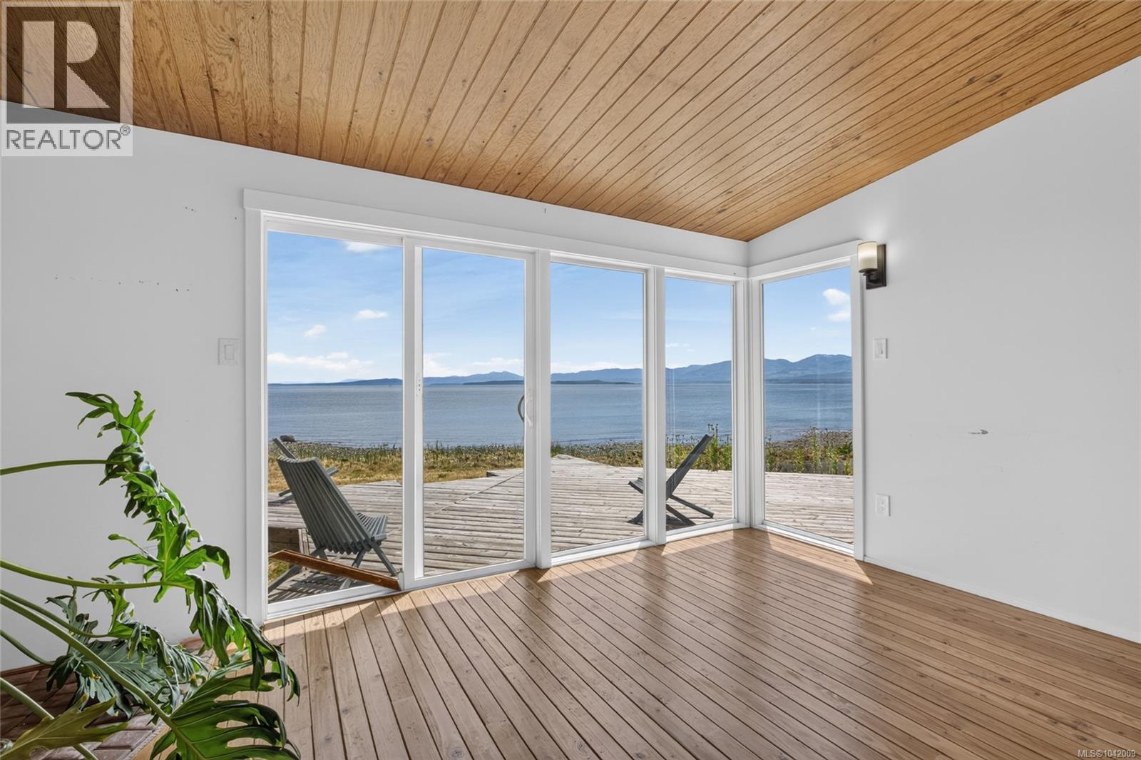 343 Lazo Rd, Comox, British Columbia  V9M 3T9 - Photo 80 - 1042009