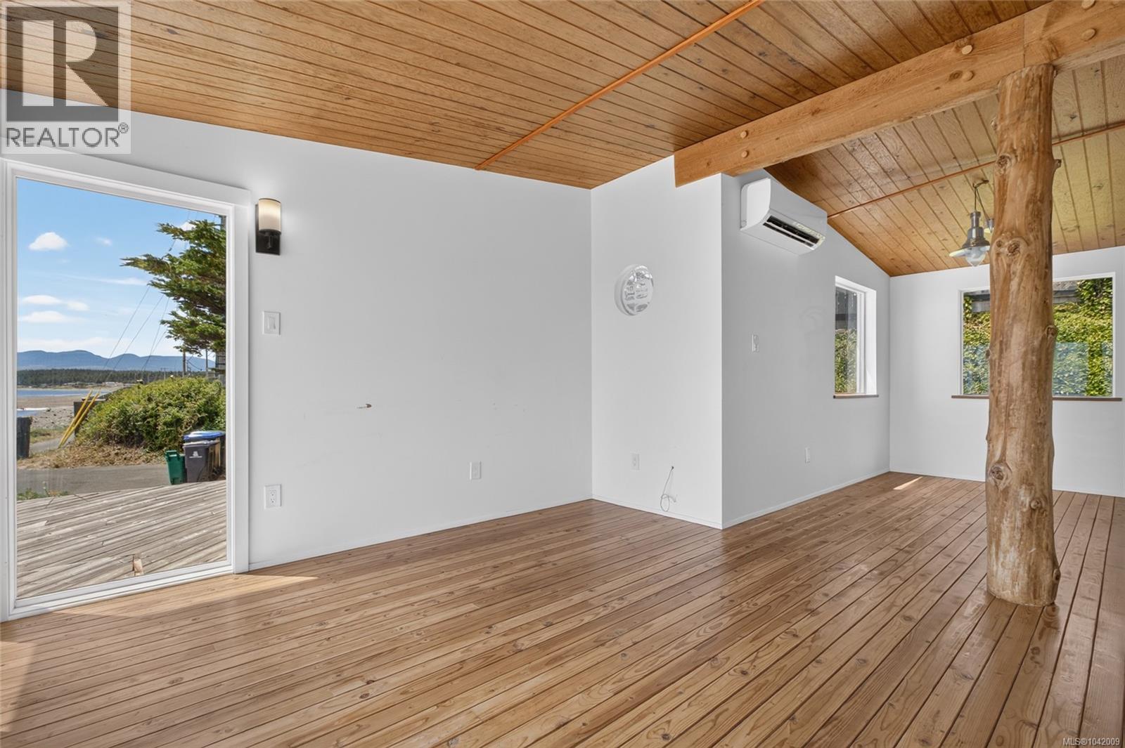 343 Lazo Rd, Comox, British Columbia  V9M 3T9 - Photo 83 - 1042009
