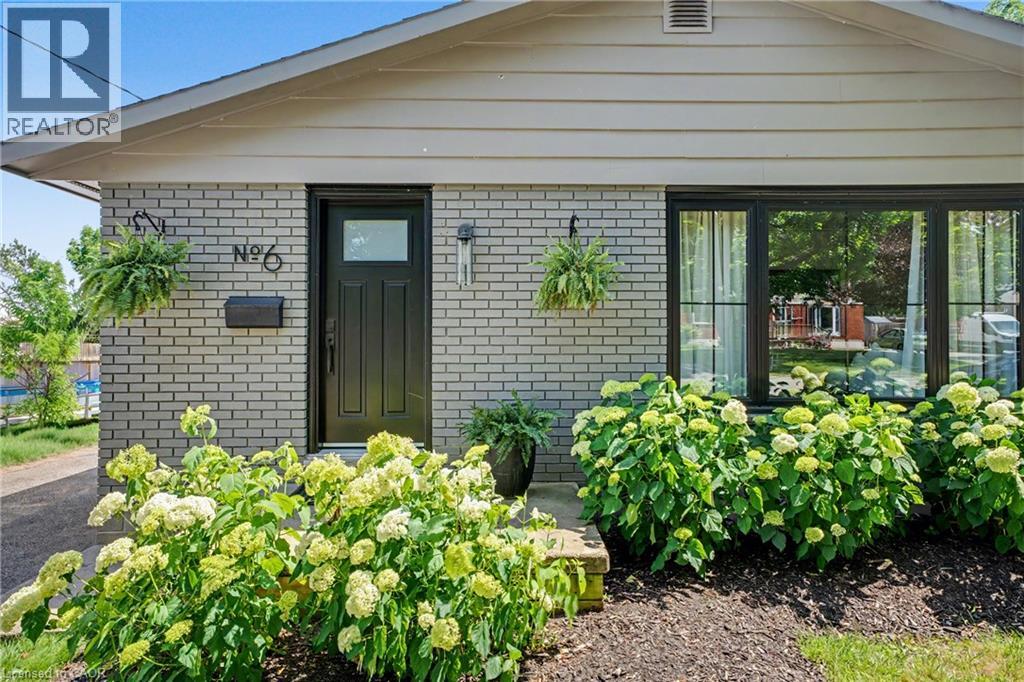 6 MCCAMMON Street, Paris, Ontario